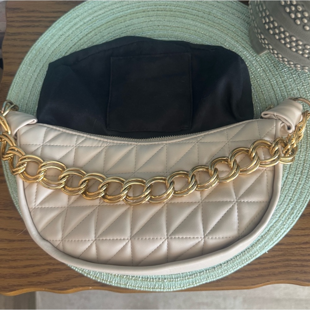 Forever 21 Quilted Cream Color Shoulder Bag - Picture 8 of 14